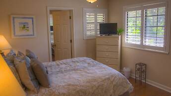 The Wakefield Vacation Home with Pool