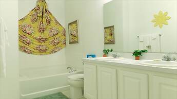 Southampton Vacation Home with Pool