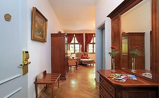 Romantik Hotel Burgkeller & Residenz Kerstinghaus