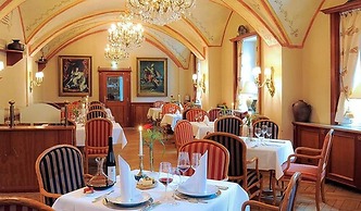 Romantik Hotel Burgkeller & Residenz Kerstinghaus