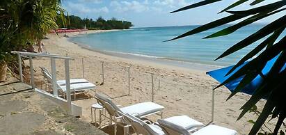 Landmark House & Cottage