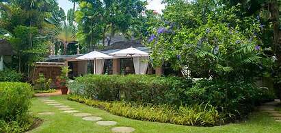 Landmark House & Cottage