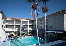 Brookhurst Plaza Inn