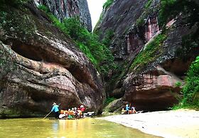 Taining Happy Stone Duplex Apartment