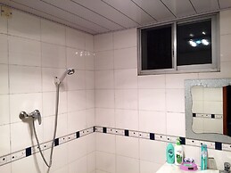 Taining Happy Stone Duplex Apartment