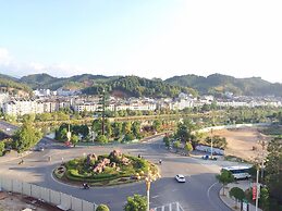 Taining Happy Stone Duplex Apartment