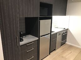 Timber Door Luxury Accommodation Geelong