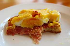 The Tandjung Cottage