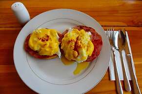 The Tandjung Cottage