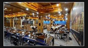 Grand Krisa Resort & Spa