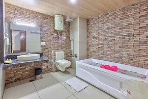 Grand Krisa Resort & Spa