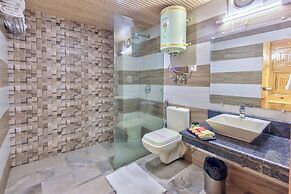 Grand Krisa Resort & Spa