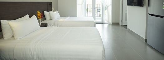 Parkhill Hotel & Apartment