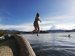 Uros Lake Titicaca Lodge