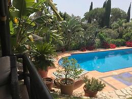 Villa Breeze Boutique Guest Rooms Marbella