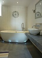 Villa Breeze Boutique Guest Rooms Marbella