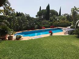 Villa Breeze Boutique Guest Rooms Marbella