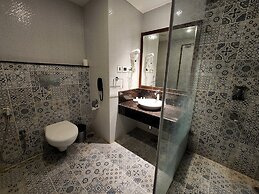 Hotel Preethi International