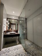 Hotel Preethi International