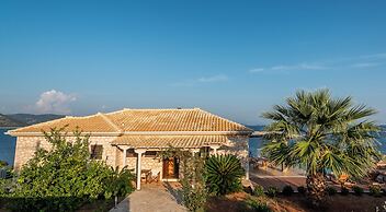 Iris Villas Lefkada - Karavi Villa