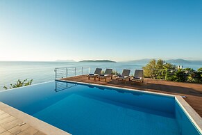 Iris Villas Lefkada - Karavi Villa