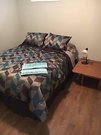 Very Large & Welcoming London Bungalow