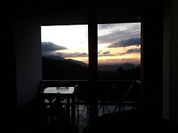 Luminary Lodge