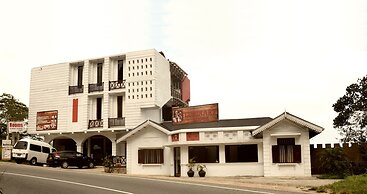 Luminary Lodge