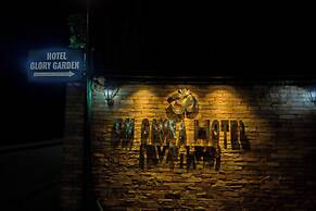 Hotel Glory Garden