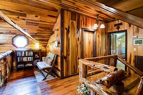 Butterfly Hollow B&B