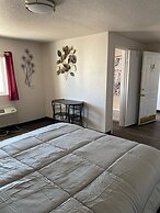 Baker City Motel & RV Park