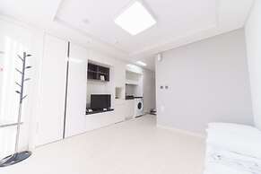 The Venezia Suite Hotel