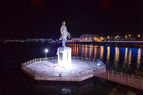 The Venezia Suite Hotel