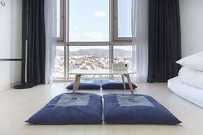 The Venezia Suite Hotel