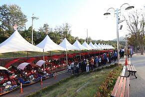 The Venezia Suite Hotel