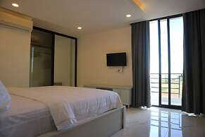 LY Residence Suite & Apartment