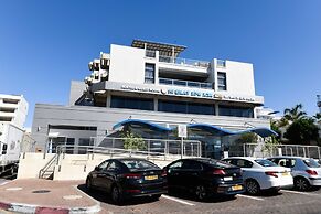 HI Eilat Hostel