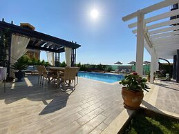 Villa Sunset Deluxe by Turkishlettings