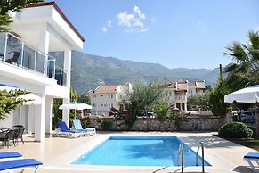 Villa Lucia by Turkish Lettings