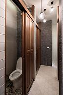 KhunLuang Hostel - Adults Only