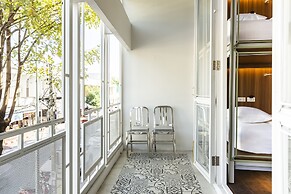 KhunLuang Hostel - Adults Only