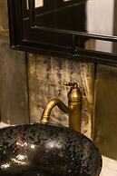 KhunLuang Hostel - Adults Only