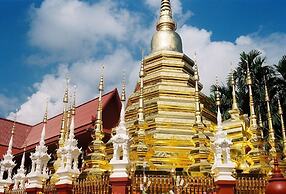 KhunLuang Hostel - Adults Only