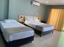 Castillo del Mar Suites