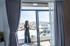 7S Hotel Hoang Anh & Apartment