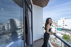 7S Hotel Hoang Anh & Apartment