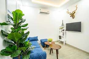 7S Hotel Hoang Anh & Apartment