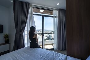 7S Hotel Hoang Anh & Apartment