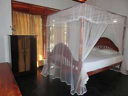 Beach Lagoon Guest House