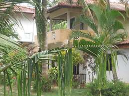 Beach Lagoon Guest House